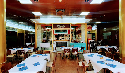 Claudia cafe bar - C. Valle de Tormes, 2, local 63, 28660 Boadilla del Monte, Madrid, Spain