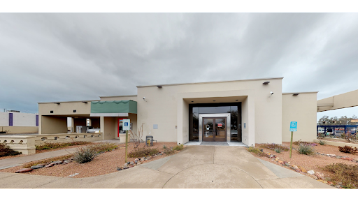 Bank of America (with Drive-thru ATM)