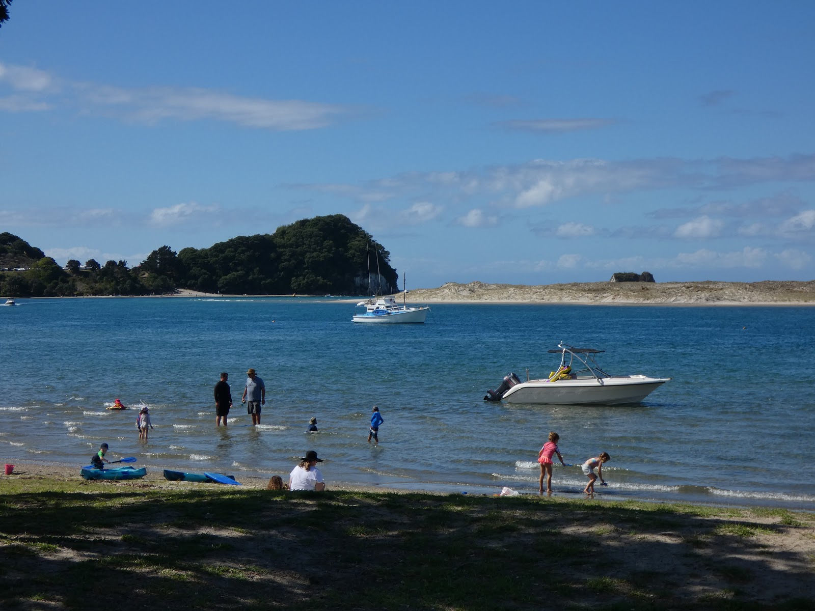 Mangawhai Beach photo #4