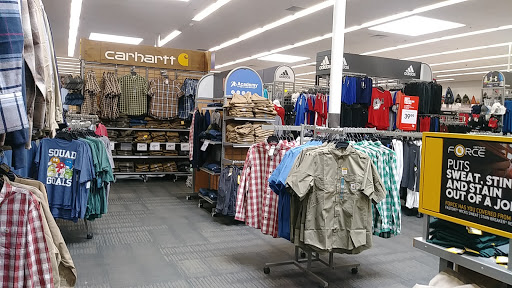 Sporting Goods Store «Academy Sports + Outdoors», reviews and photos, 1414 N Loop 336 W, Conroe, TX 77304, USA