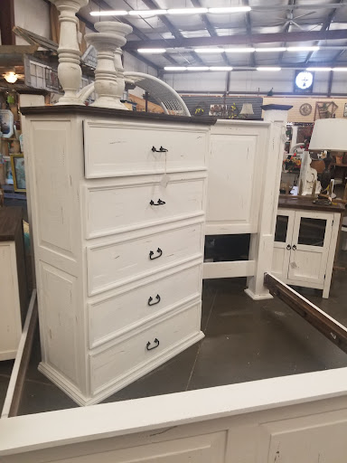 Used Furniture Store «The Grove Depot», reviews and photos, 236 Cleveland Ave, Locust Grove, GA 30248, USA