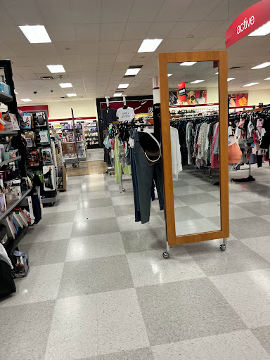 Department Store «T.J. Maxx & HomeGoods», reviews and photos, 103 S Mt Juliet Rd #610, Mt Juliet, TN 37122, USA