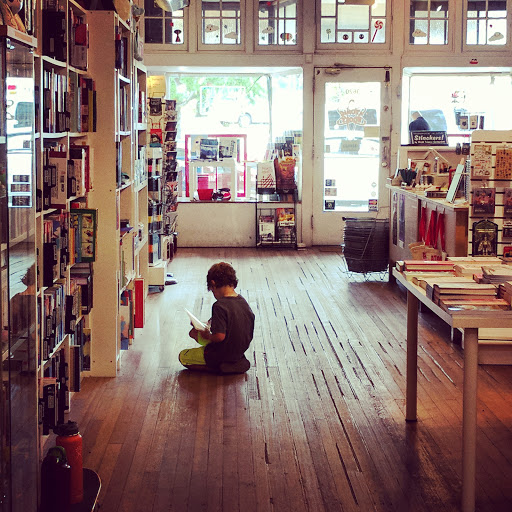 Book Store «Atomic Books», reviews and photos, 3620 Falls Rd, Baltimore, MD 21211, USA