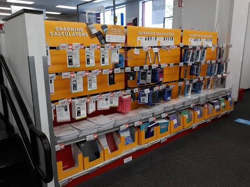 Office Supply Store «Staples», reviews and photos, 209-34 Northern Blvd, Bayside, NY 11361, USA