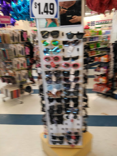 Discount Store «99 Cents Only Stores», reviews and photos, 4144 N Oracle Rd, Tucson, AZ 85705, USA