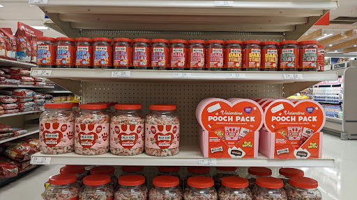 Shopping Mall «The Brickyard», reviews and photos, 2600 N Narragansett Ave, Chicago, IL 60639, USA