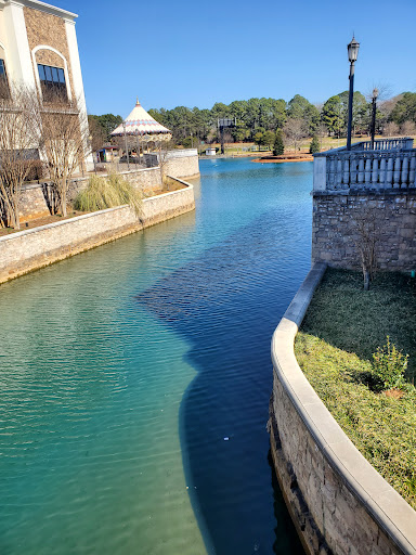 Shopping Mall «Bridge Street Town Centre», reviews and photos, 365 The Bridge St, Huntsville, AL 35806, USA