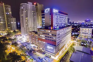 Gleneagles Hospital Penang image