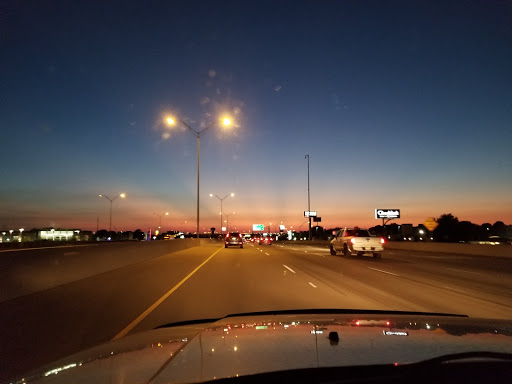 Car Dealer «Clay Cooley Auto Group», reviews and photos, 698 E Airport Fwy, Irving, TX 75026, USA