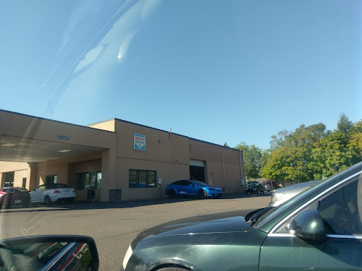 Auto Repair Shop «Eurotech Auto Service», reviews and photos, 480 Old Hwy 8 NW, New Brighton, MN 55112, USA