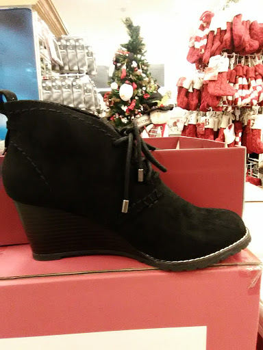 Shopping Mall «The Vineyard Shopping Center», reviews and photos, 782 W Kettleman Ln, Lodi, CA 95240, USA