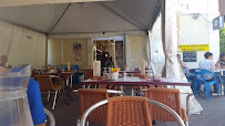 Atmosphère du La Grillade Ariègeoise - Glacier restaurant snack à Ornolac-Ussat-les-Bains - n°4
