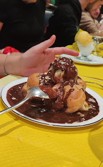 Profiterole du Restaurant de viande L'Entrecôte à Lyon - n°9