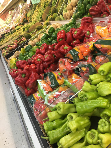 Grocery Store «Aquí Supermarket», reviews and photos, 617 Main St, Bridgewater, NJ 08807, USA