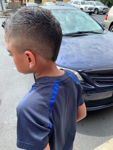 Barber Shop «MANHOOD BARBER SHOP», reviews and photos, 530 SW 205th Ave #300, Beaverton, OR 97006, USA