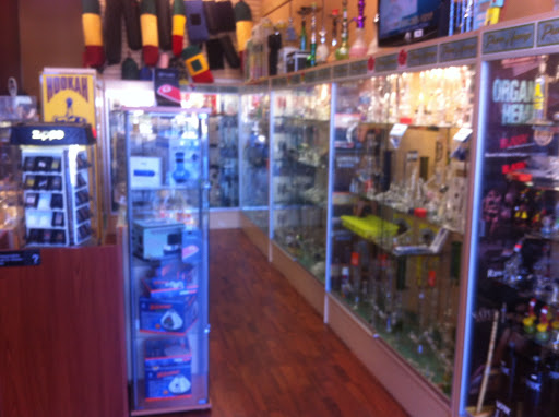 Tobacco Shop «DUO Smoke Shop», reviews and photos, 15010 Mulberry Dr #105, Whittier, CA 90604, USA
