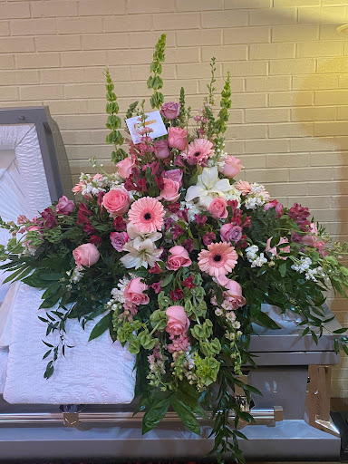 Florist «Evans Florist», reviews and photos, 410 1st Ave E, Oneonta, AL 35121, USA