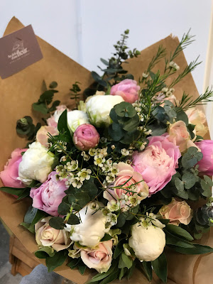 Au Dela d'Une Fleur à Caluire-et-Cuire
