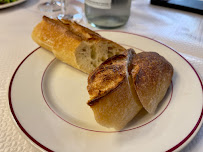 Plats et boissons du Restaurant de grillades à la française Le Relais de l'Entrecôte à Paris - n°11