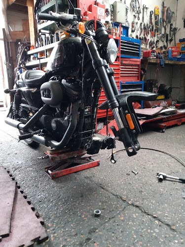 Reviews of Two wheels motorcycle repair shop in London - Motorcycle dealer
