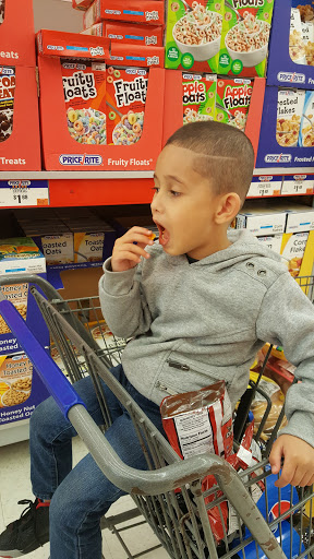 Grocery Store «Price Rite of York», reviews and photos, 2142 S Queen St, York, PA 17403, USA