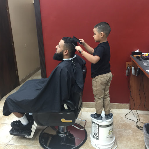 Barber Shop «Headz Up Barber Shop Inc», reviews and photos, 16529 NW 57th Ave, Miami Gardens, FL 33014, USA