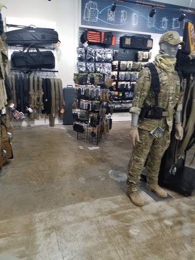 Clothing Store «5.11 Tactical Store», reviews and photos, 15693 San Pedro Ave, San Antonio, TX 78232, USA