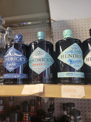 Liquor Store «Bartram Fine Wine & Liquor», reviews and photos, 13820 Old St Augustine Rd, Jacksonville, FL 32258, USA