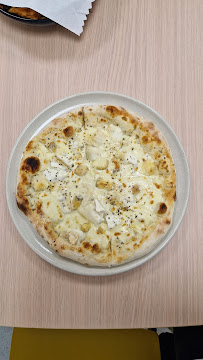 Plats et boissons du Restaurant italien La Belle Pizze à Paris - n°17