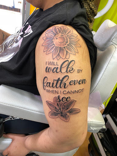 Explore tattoo ideas for remembering a loved one, creative tattoo ideas in Chicago, available at Stencils Art Tattoos