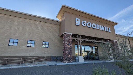 Thrift Store «Cotton & Greenway Goodwill Retail Store & Donation Center», reviews and photos, 15190 N Cotton Ln, Surprise, AZ 85388, USA