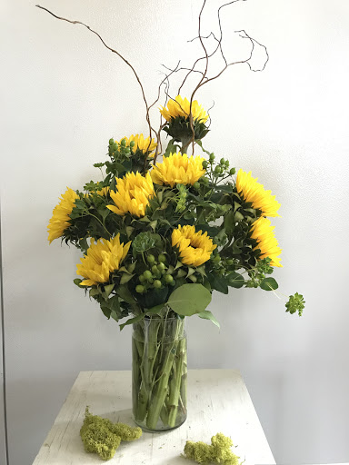 Florist «Flowers By Miss Bertha», reviews and photos, 2100 Nicollet Ave, Minneapolis, MN 55404, USA