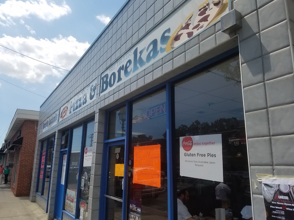 David's Famous Pizza 11516