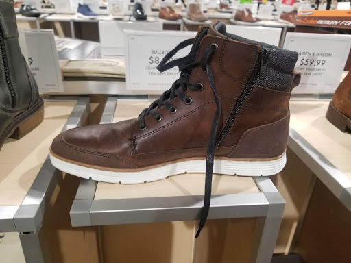 Shoe Store «DSW Designer Shoe Warehouse», reviews and photos, 8506 E 71st St, Tulsa, OK 74133, USA