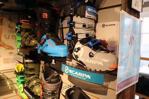 Ski Rental Service «Pinnacle Ski And Sports», reviews and photos, 3391 Mountain Rd, Stowe, VT 05672, USA