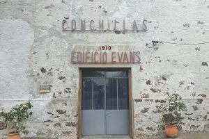 Casa Evans image
