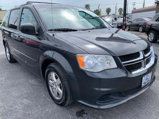 Used Car Dealer «EZ Auto Connection», reviews and photos, 11018 Interstate 35 Access Rd, San Antonio, TX 78233, USA