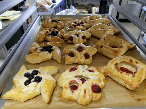 Grocery Store «Water Fresh Farm Marketplace», reviews and photos, 151 Hayden Rowe St, Hopkinton, MA 01748, USA