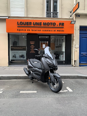 Louer Une Moto.fr - Location scooter et moto Paris à Paris