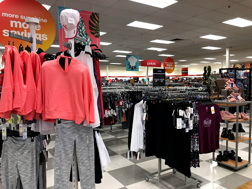 Department Store «T.J. Maxx», reviews and photos, 146 Nahatan St, Norwood, MA 02062, USA