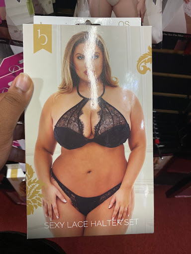 Tobacco Shop «Romantic Smoke Shop Mega Store», reviews and photos, 3705 Provost Ave, Bronx, NY 10466, USA