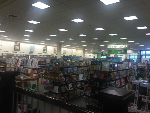 Book Store «Barnes & Noble», reviews and photos, 2960 Center Valley Pkwy, Center Valley, PA 18034, USA