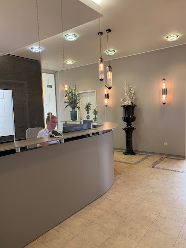 Dr. Z Dental Practice - Hamburg - Dr. Z Dental Practice - Hamburg