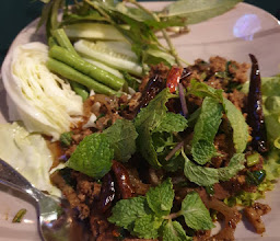 ไม้เมือง photo