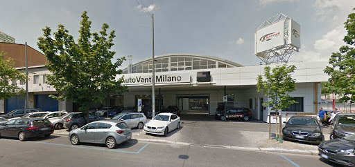 AutoVanti Milano Centro Service - A Penske Automotive Dealership