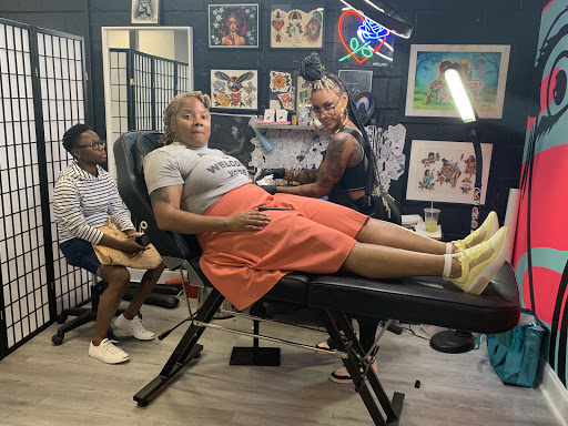 Explore hand finger tattoo ideas, creative tattoo ideas in Atlanta, available at Atlanta Ink Tattoo and Piercing