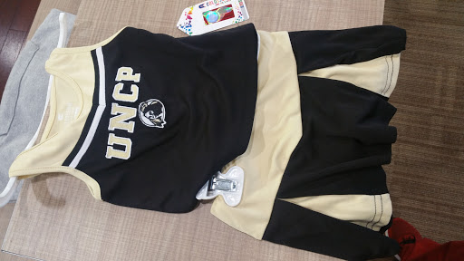 Fashion Accessories Store «UNCP Bookstore», reviews and photos, 1 University Drive, Pembroke, NC 28372, USA