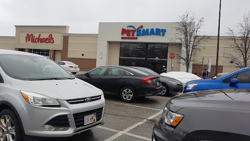 Pet Supply Store «PetSmart», reviews and photos, 14 Crossing Way #2, Augusta, ME 04330, USA