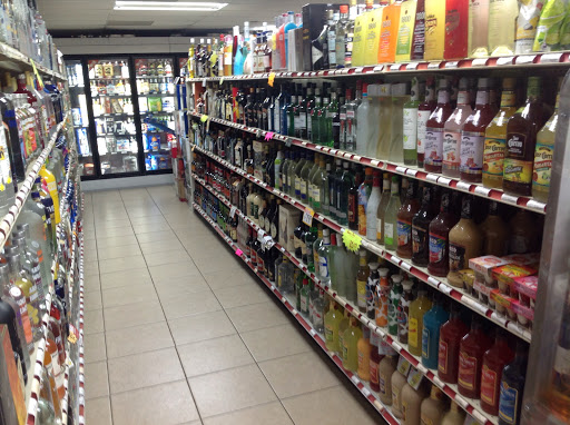 Liquor Store «Liquor Warehouse», reviews and photos, 10332 US-441, Leesburg, FL 34788, USA