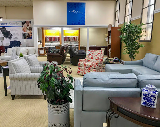 Brannock & Hiatt Furniture Co., Inc. in Mt Airy, North Carolina